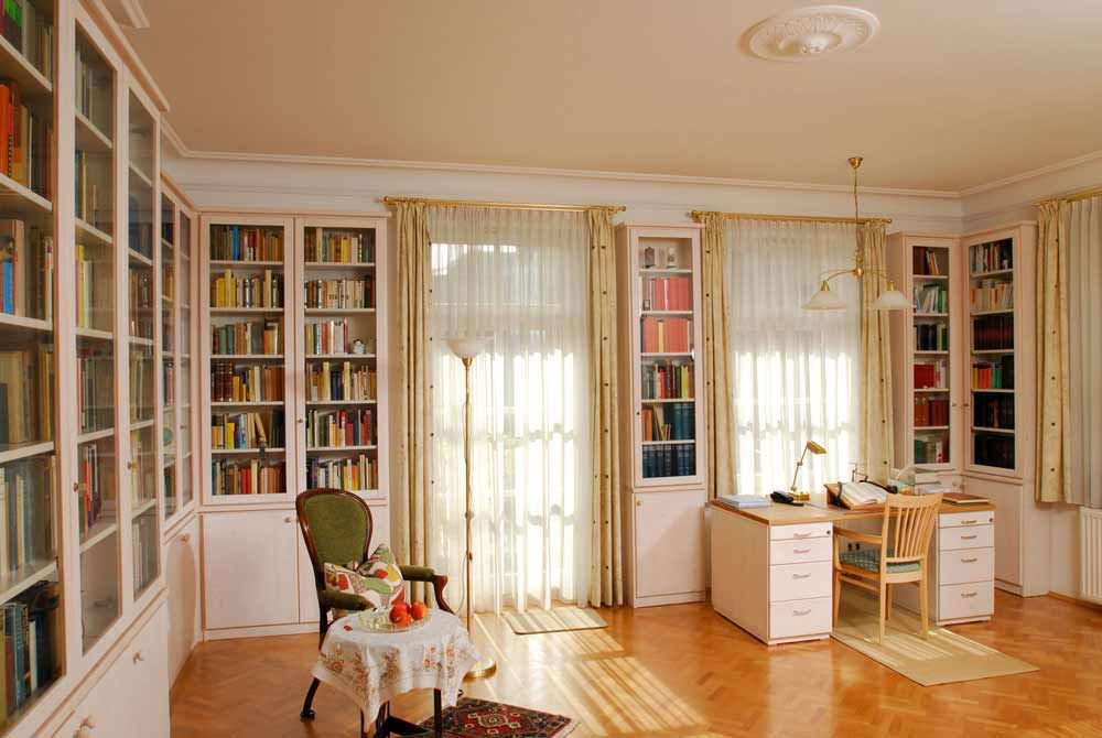 Privatbibliothek in München Privatbibliothek in München