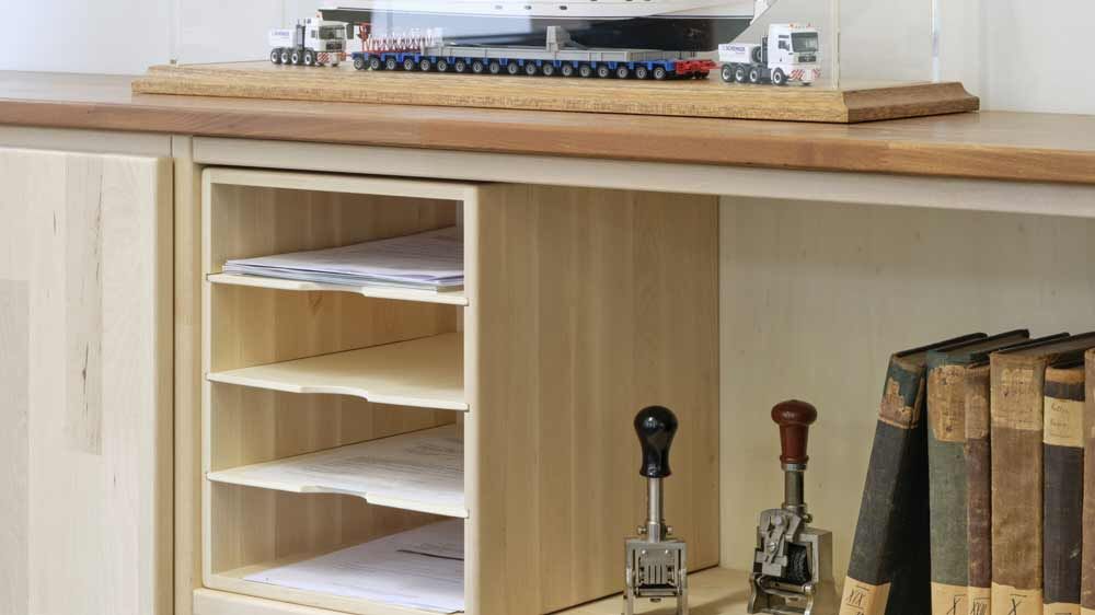 Regal von TREND by OMM Regal mit verschiedenen Einsätzen