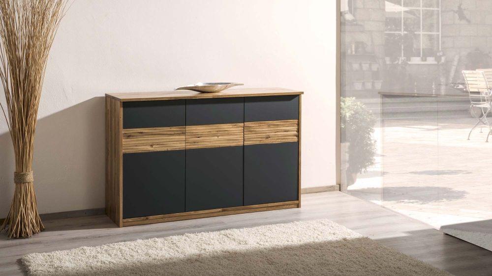 sideboard
