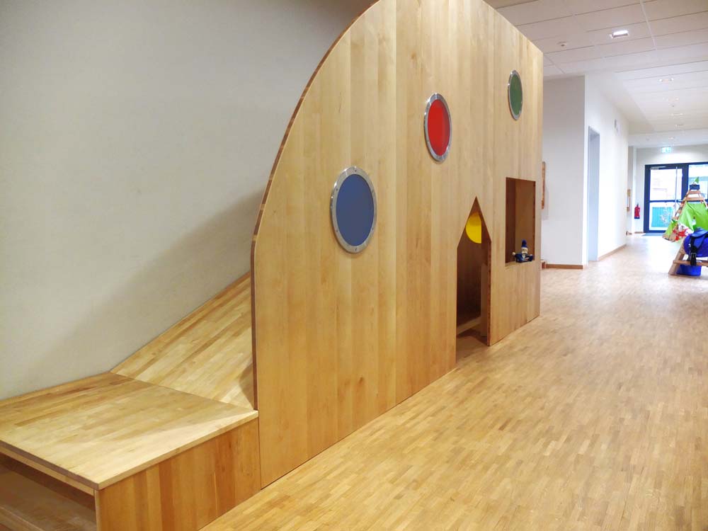 Rutsche aus Holz