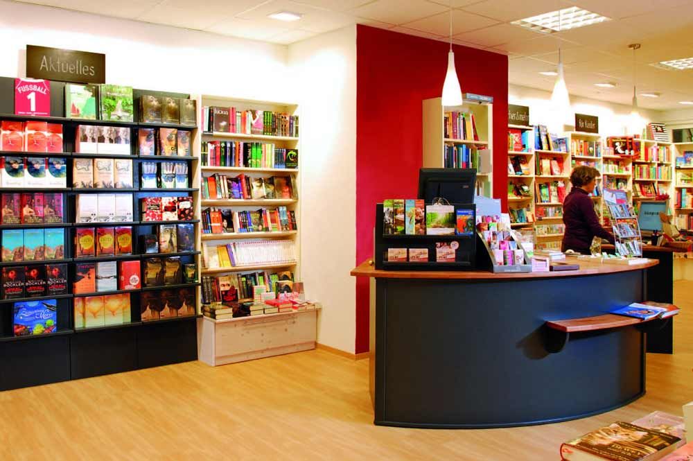 Buchhandlung Eulenspiegel Individuelle Bücherregale und Theke